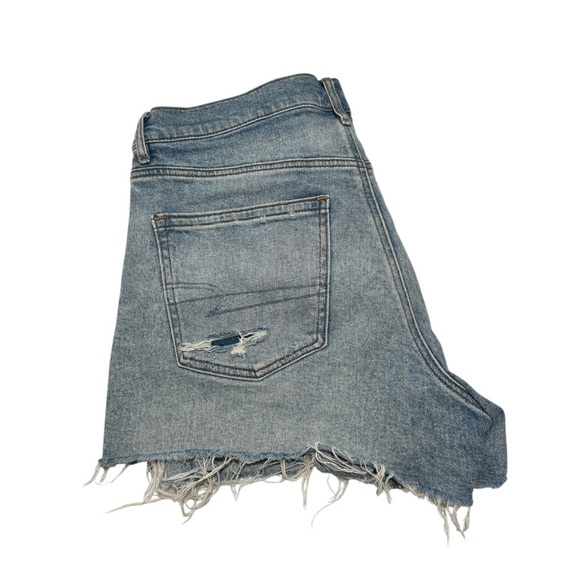 AMERICAN EAGLE AE Strigid Super High-Waisted Relaxed Ripped Denim Short  sz 12 - Picture 3 of 8